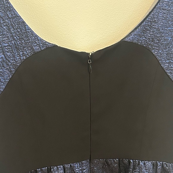 Shoshanna Metallic Blue and Black party Dress, size 2 - Picture 3 of 5